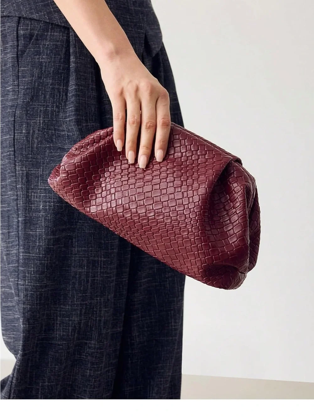 N/A elegant woven